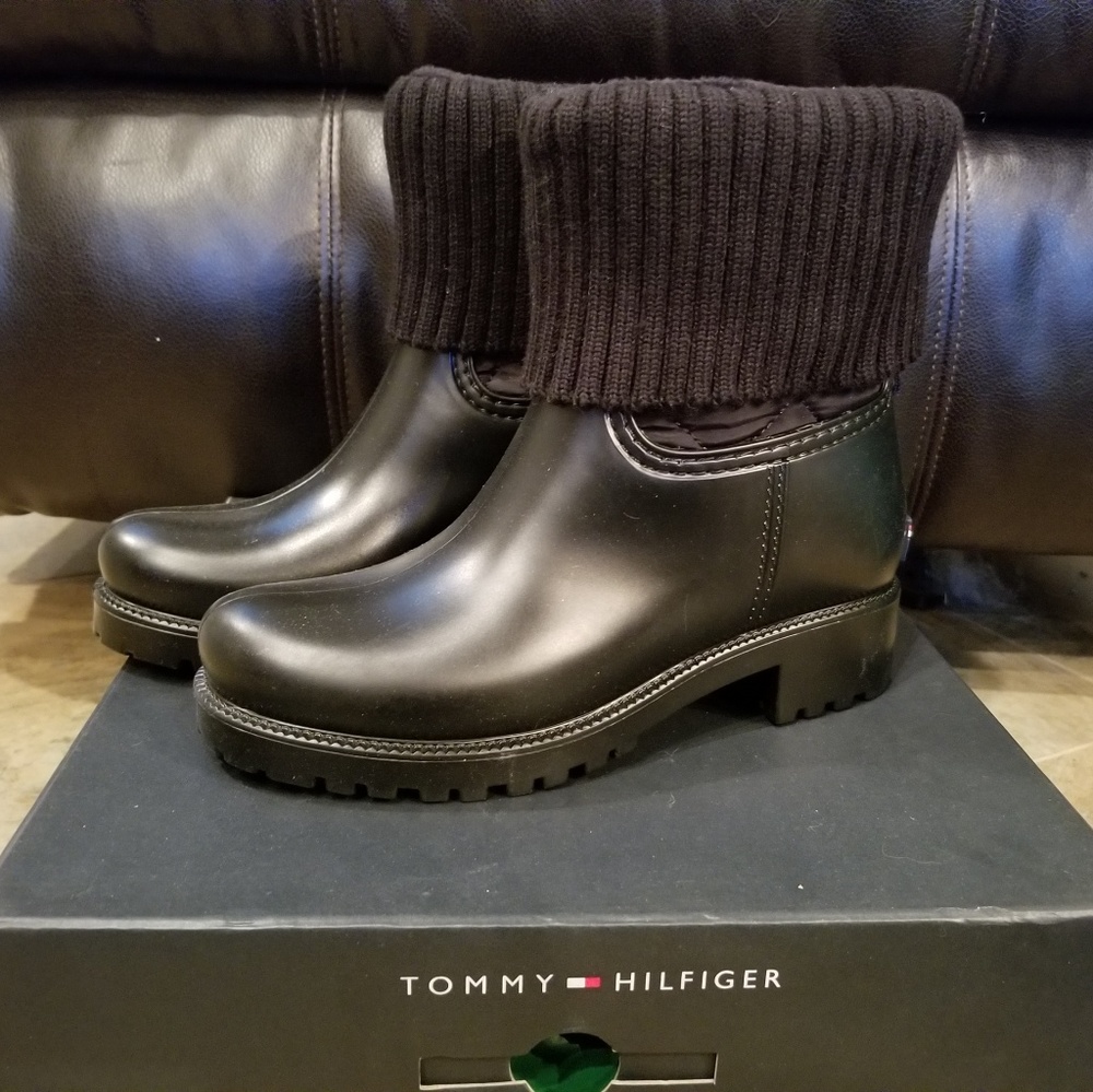 Tommy Hilfiger Women's Freza Rain Boots